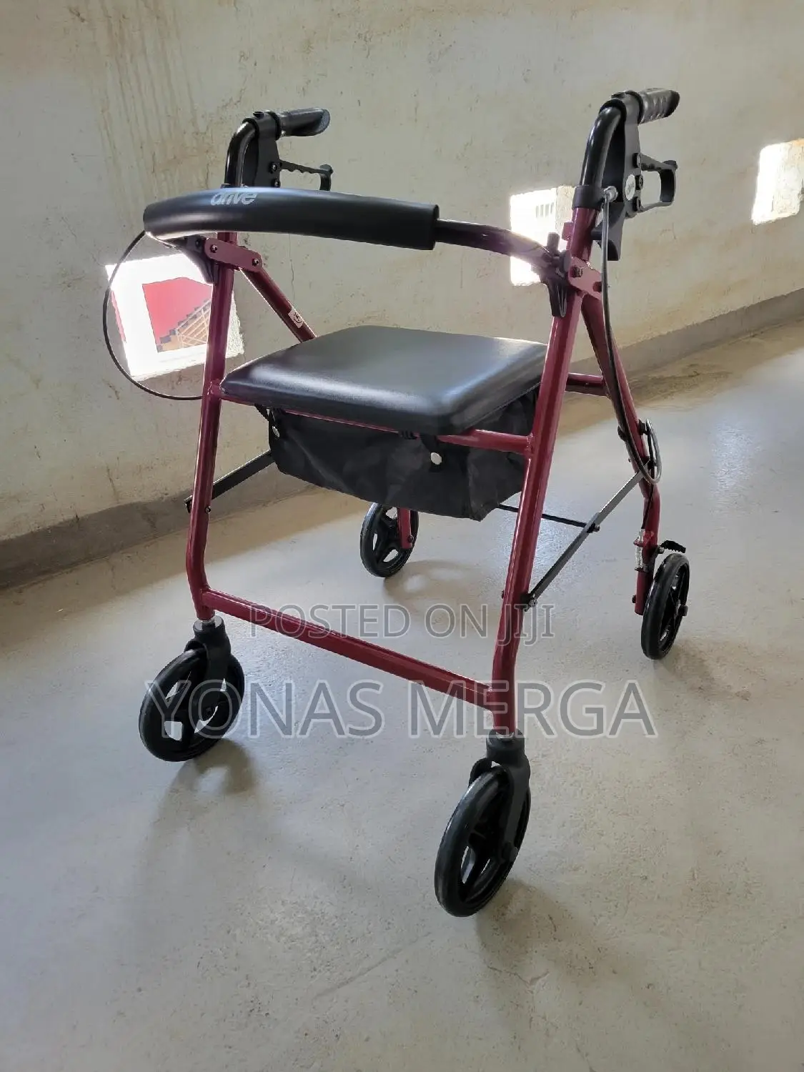 Adjustable Versatile Backrest Walker፸罰walking_aid٥٥aid