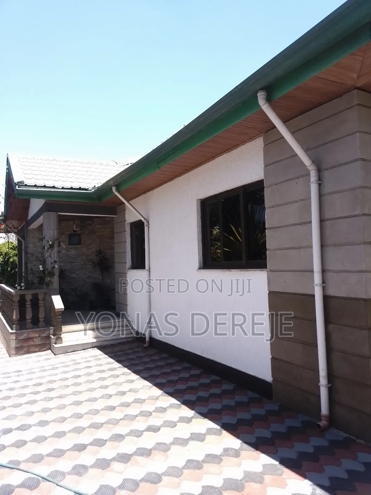 Furnished 10bdrm House in Dukem/ዱከም, East Shewa for sale