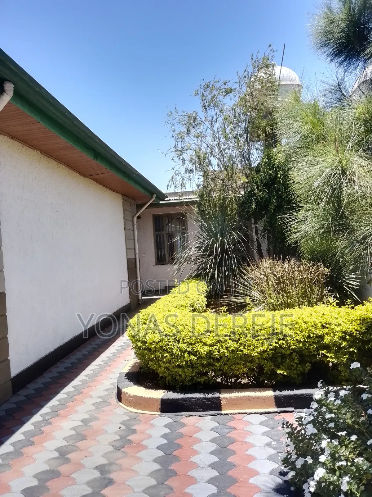 Furnished 10bdrm House in Dukem/ዱከም, East Shewa for sale