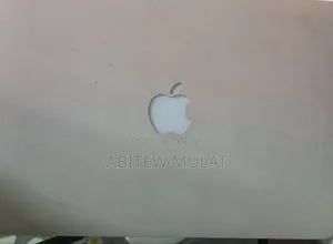 New Laptop Apple MacBook Pro 2015 16GB Intel Core I5 SSD 512GB