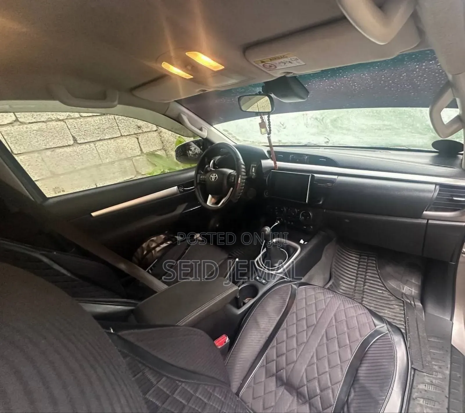 Toyota Hilux 2019 Gray