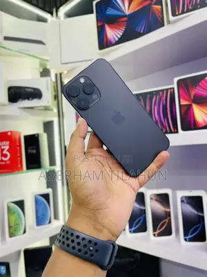 Photo - Apple iPhone 14 Pro Max 1 TB Black