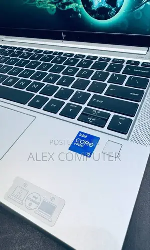 New Laptop HP EliteBook 840 G8 16GB Intel Core I5 SSD 512GB