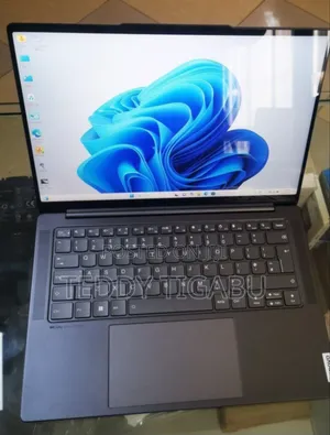 New Laptop Lenovo 32GB Intel Core I7 SSD 1T