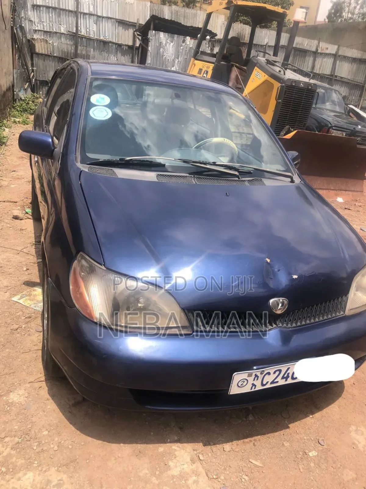 Toyota Platz 2001 Blue