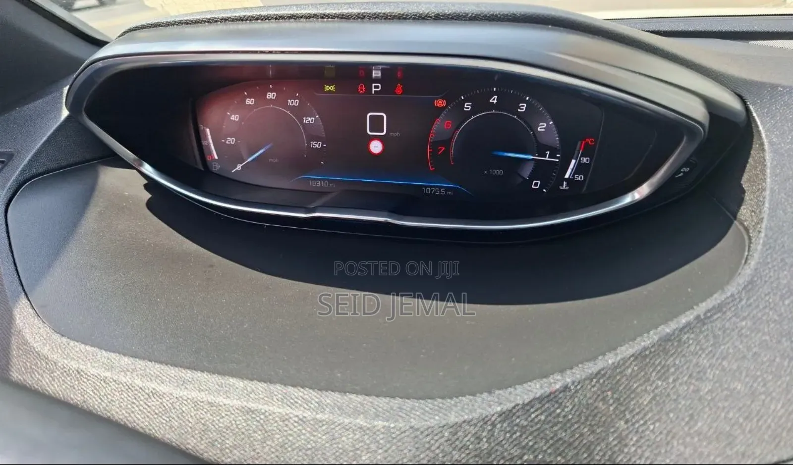 Peugeot 5008 2022 White