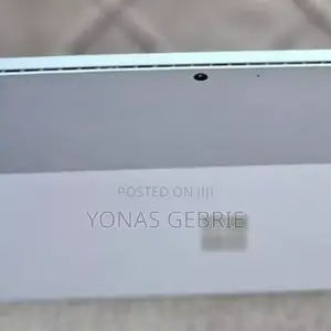 Photo - New Laptop Microsoft Surface Pro 6 8GB Intel Core I7 SSD 256GB