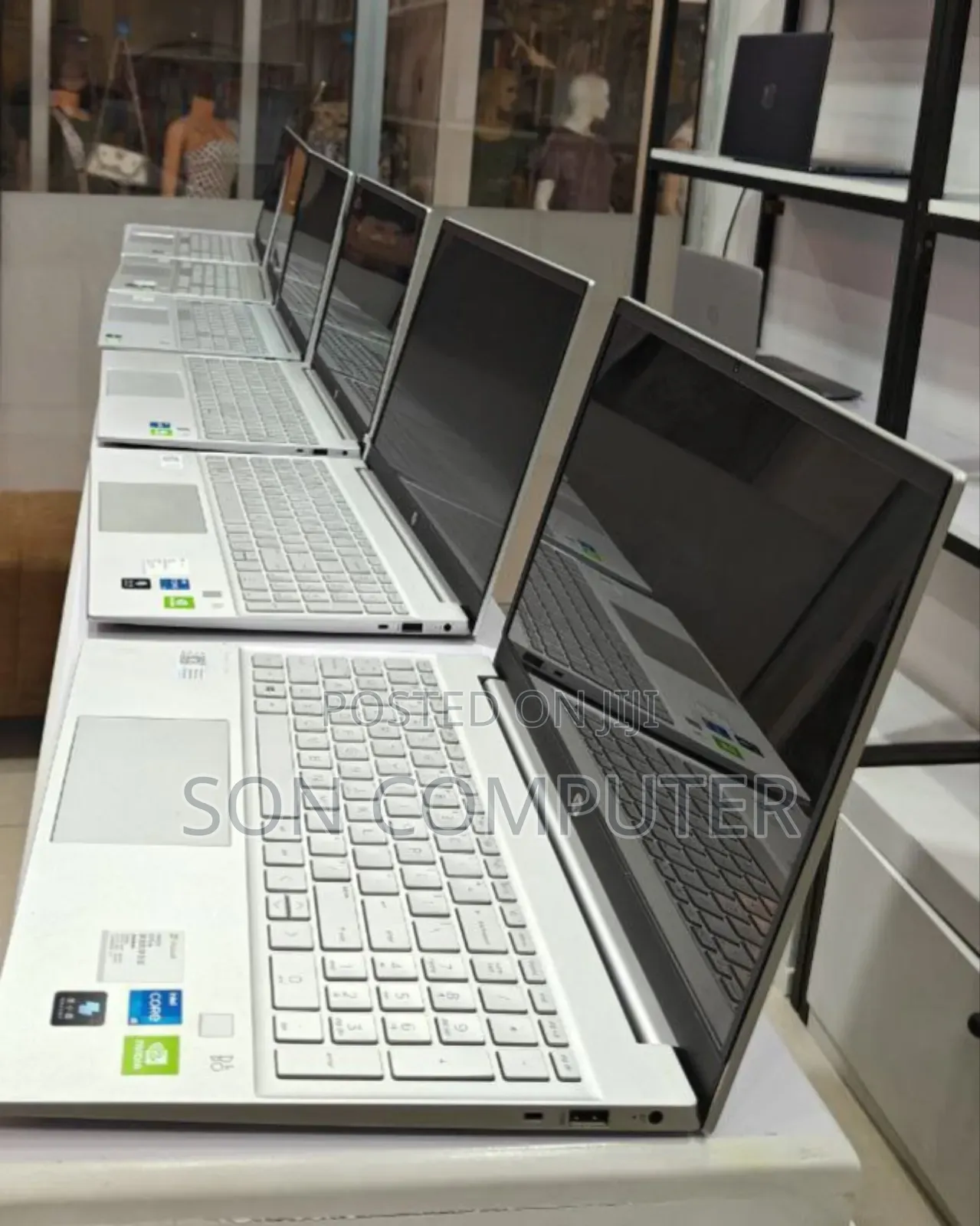 New Laptop HP Pavilion 15 16GB Intel Core i5 SSD 512GB