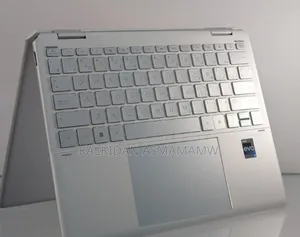 New Laptop HP Spectre 16GB Intel Core I5 SSD 1T