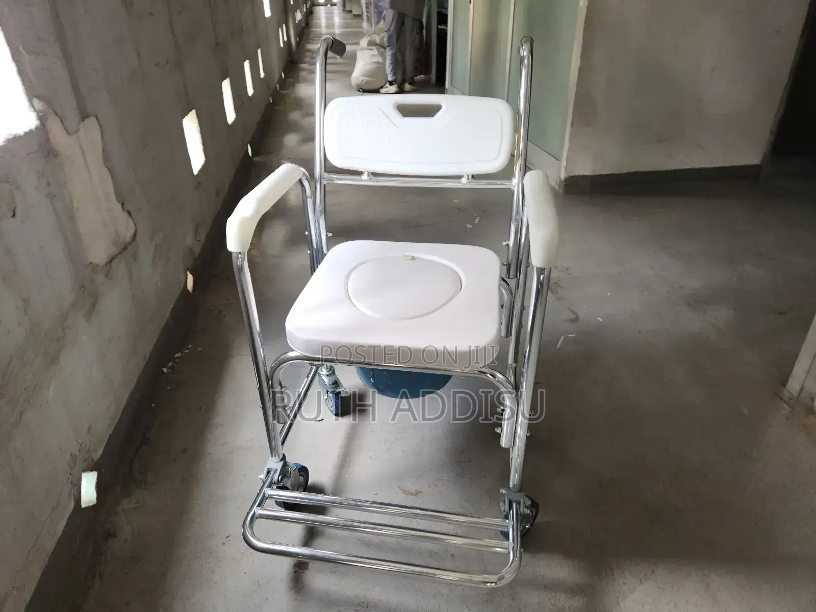 Wheelchair Commode瓶頸commode Wheelchair爽朗commode Wheelchair