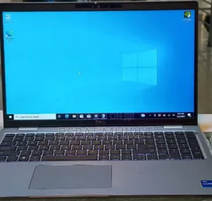 Photo - New Laptop Dell Latitude 5540 16GB Intel Core I7 SSD 512GB