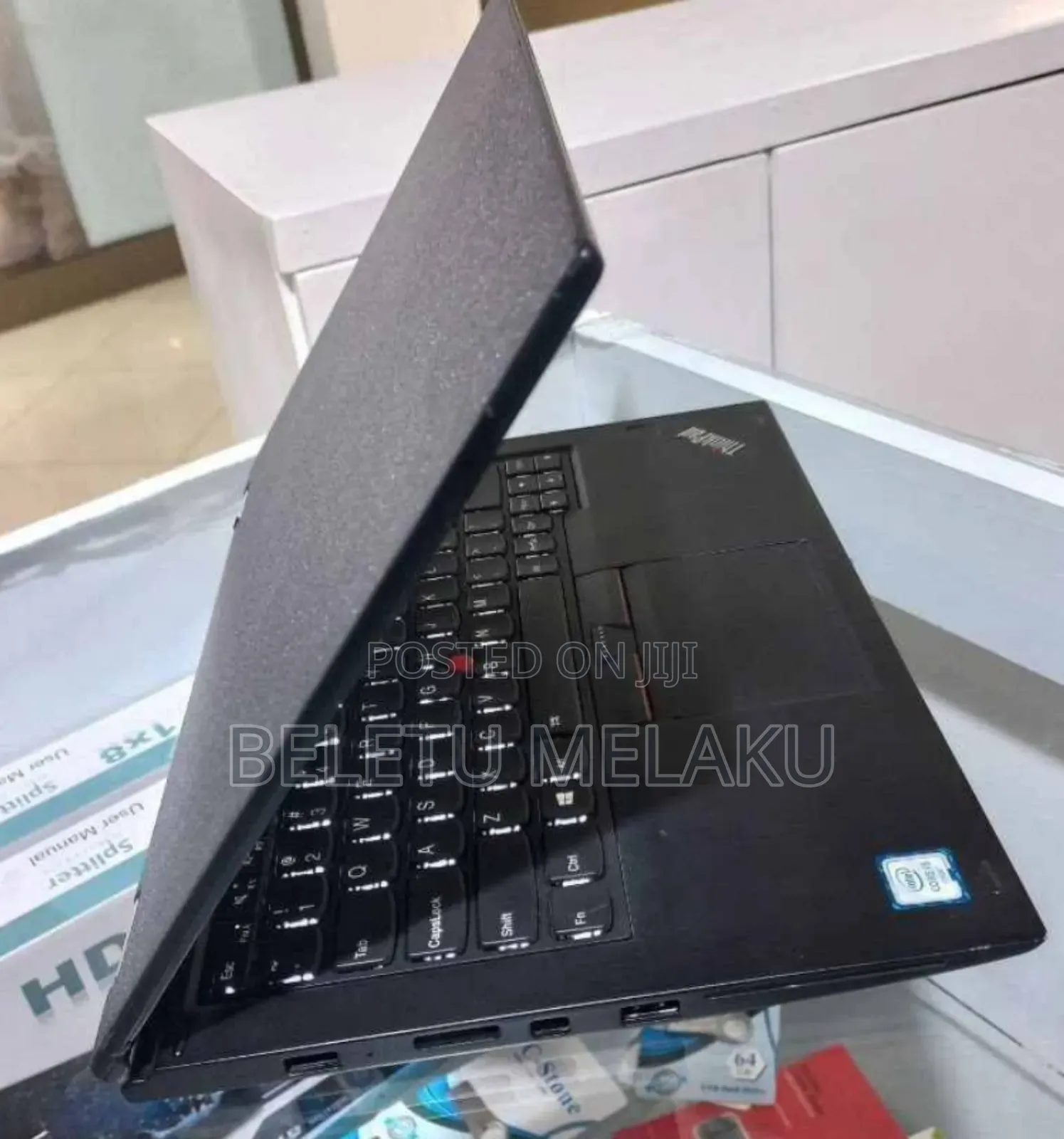 New Laptop Lenovo Yoga 260 8GB Intel Core I5 SSD 512GB