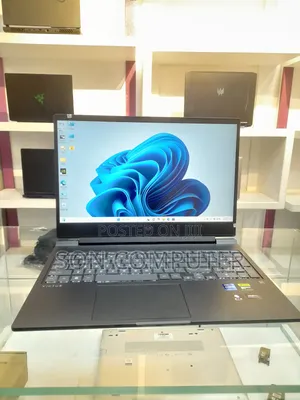 New Laptop HP Victus 16 16GB Intel Core I7 SSD 1T