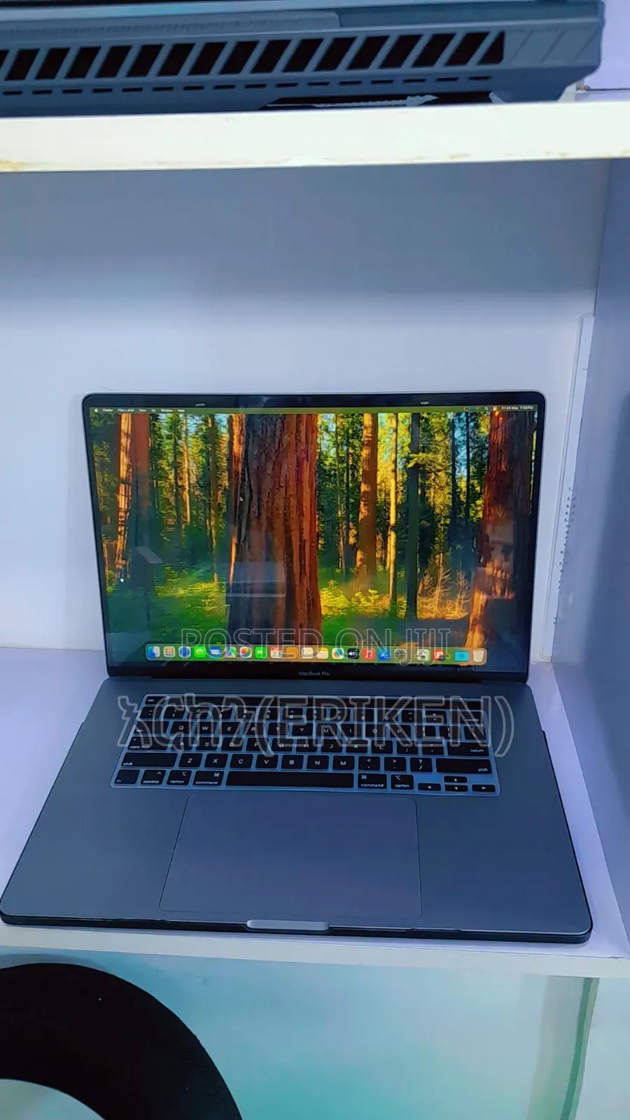 New Laptop Apple MacBook Pro 2019 16GB Intel Core I9 SSD 1T