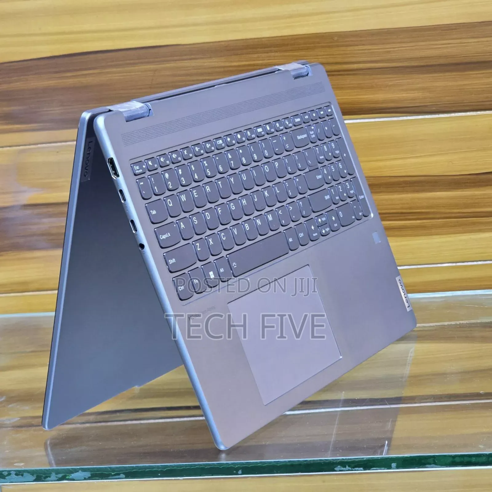 New Laptop Lenovo Yoga 7i 16GB Intel Core I7 SSD 512GB