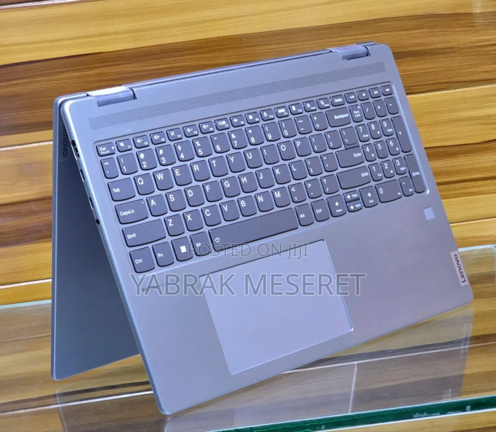 New Laptop Lenovo Yoga 7i 16GB Intel Core I7 SSD 512GB