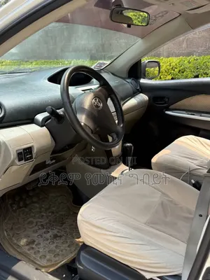 Toyota Belta 2007 Silver