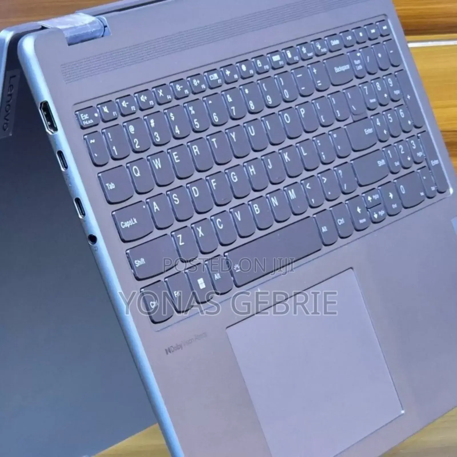 New Laptop Lenovo Yoga 7i 16GB Intel Core I7 SSD 512GB