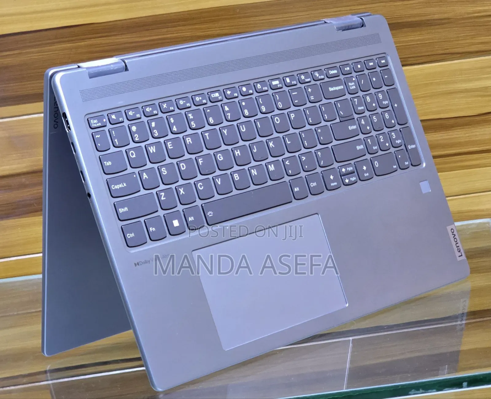 New Laptop Lenovo Yoga 7i 16GB Intel Core I7 SSD 512GB