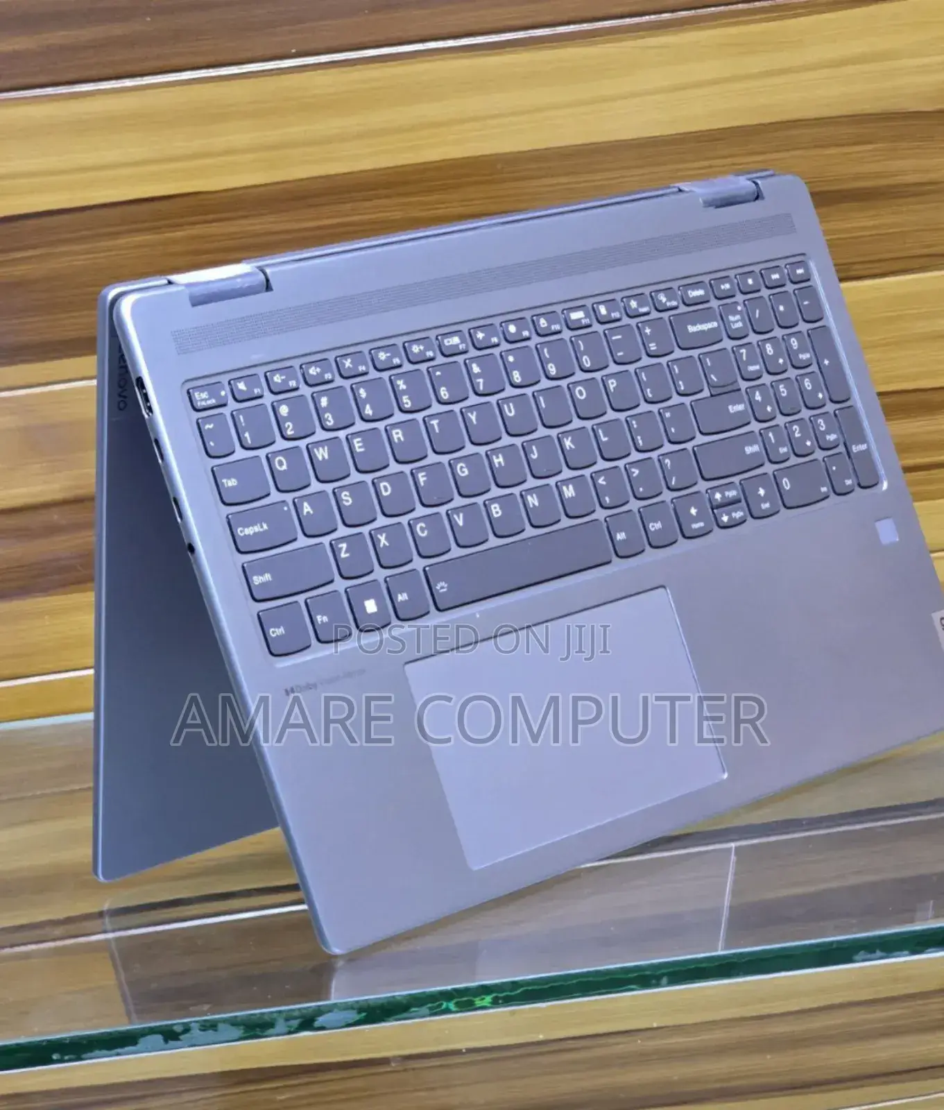 New Laptop Lenovo Yoga 7i 16GB Intel Core I7 SSD 512GB