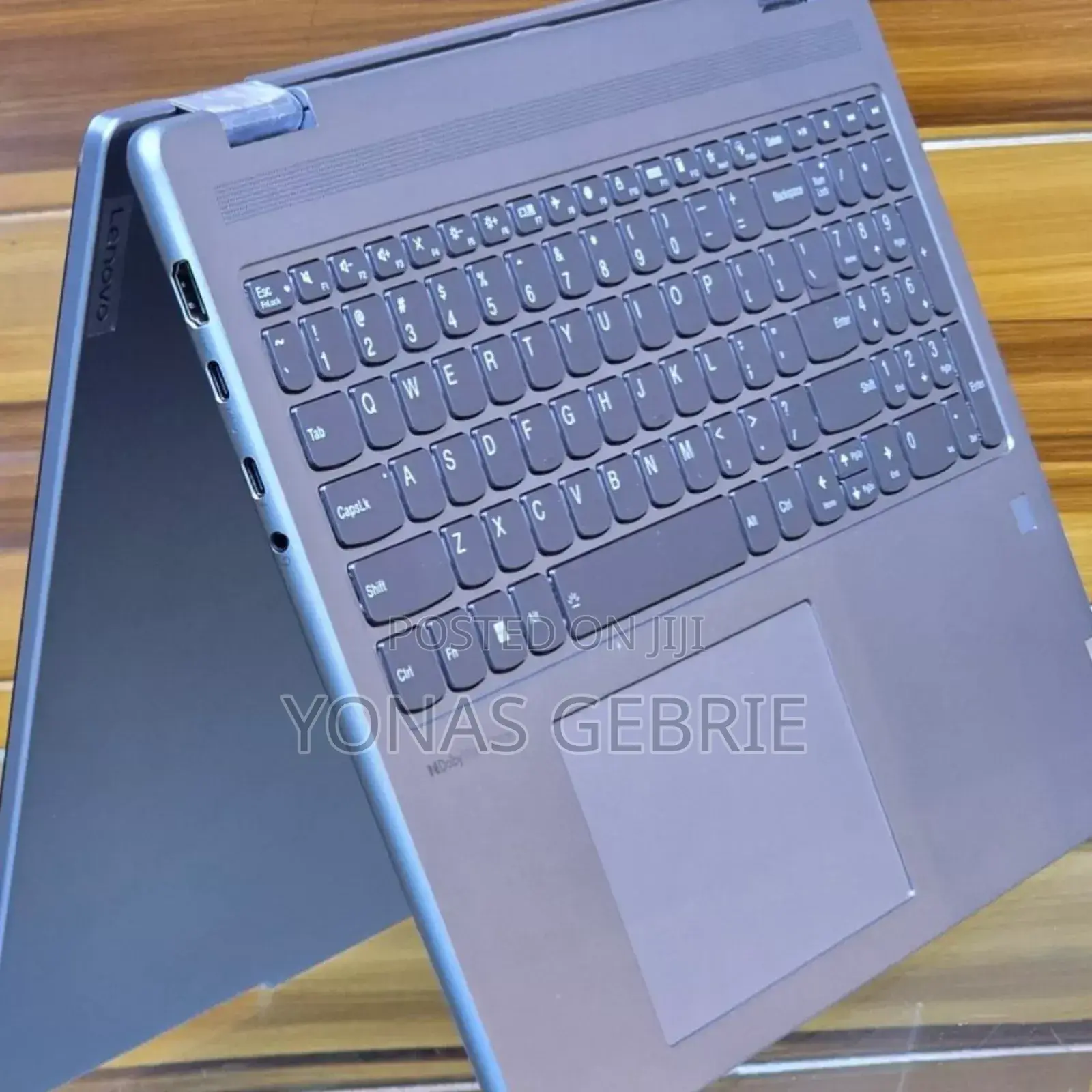 New Laptop Lenovo Yoga 7i 16GB Intel Core I7 SSD 512GB