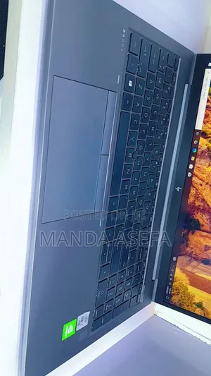Photo - New Laptop HP ZBook 15 16GB Intel Core I7 SSD 512GB