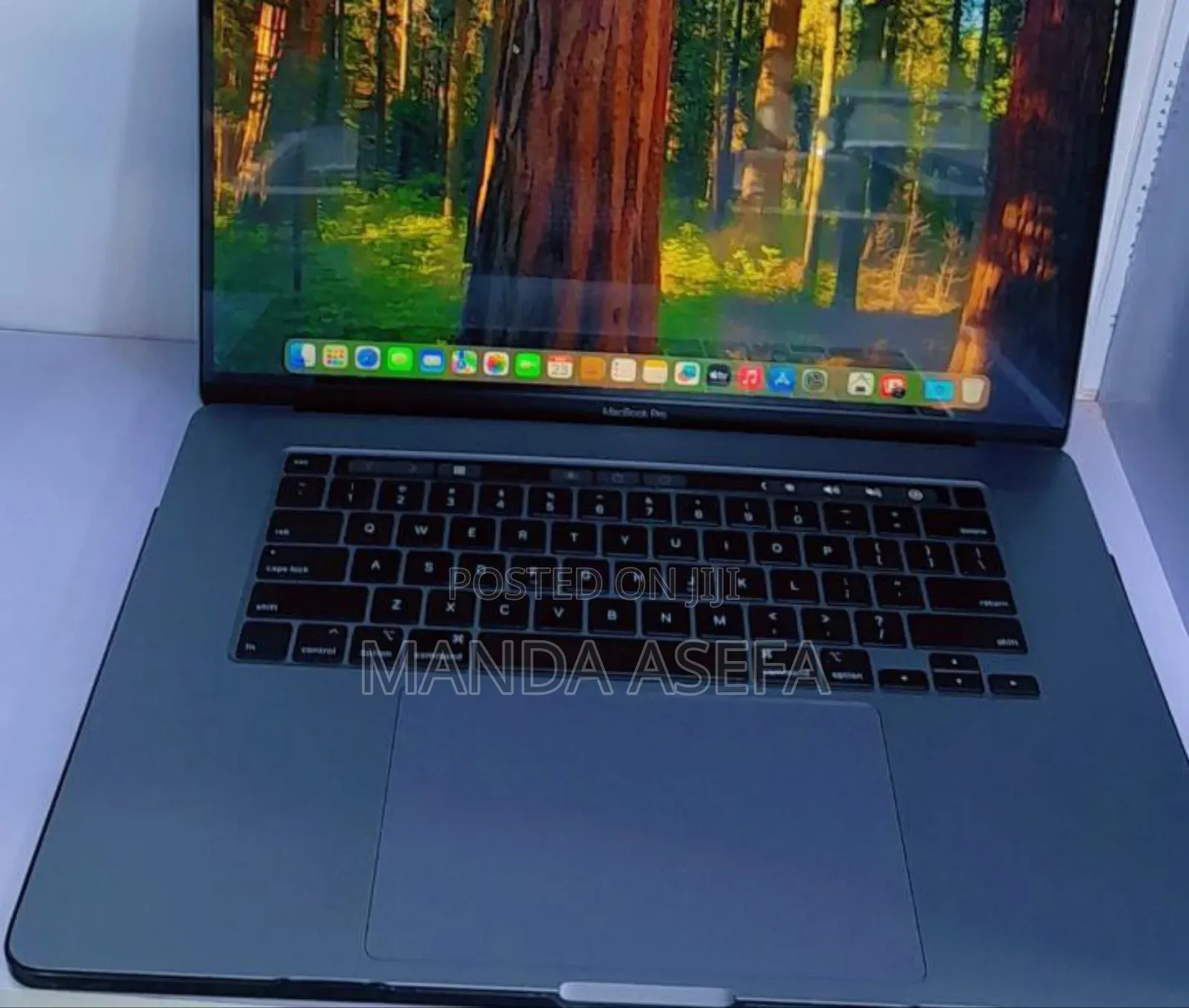 New Laptop Apple MacBook Pro 2019 16GB Intel Core I9 SSD 1T
