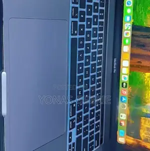 New Laptop Apple MacBook Pro 2019 16GB Intel Core I9 SSD 1T