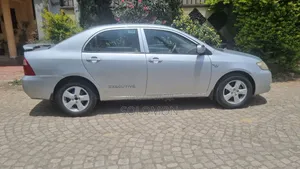 Toyota Corolla 2005 Silver