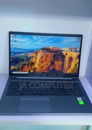 New Laptop HP ZBook X2 16GB Intel Core I7 SSD 512GB