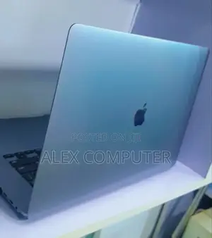New Laptop Apple MacBook Pro 2019 16GB Intel Core I9 SSD 1T