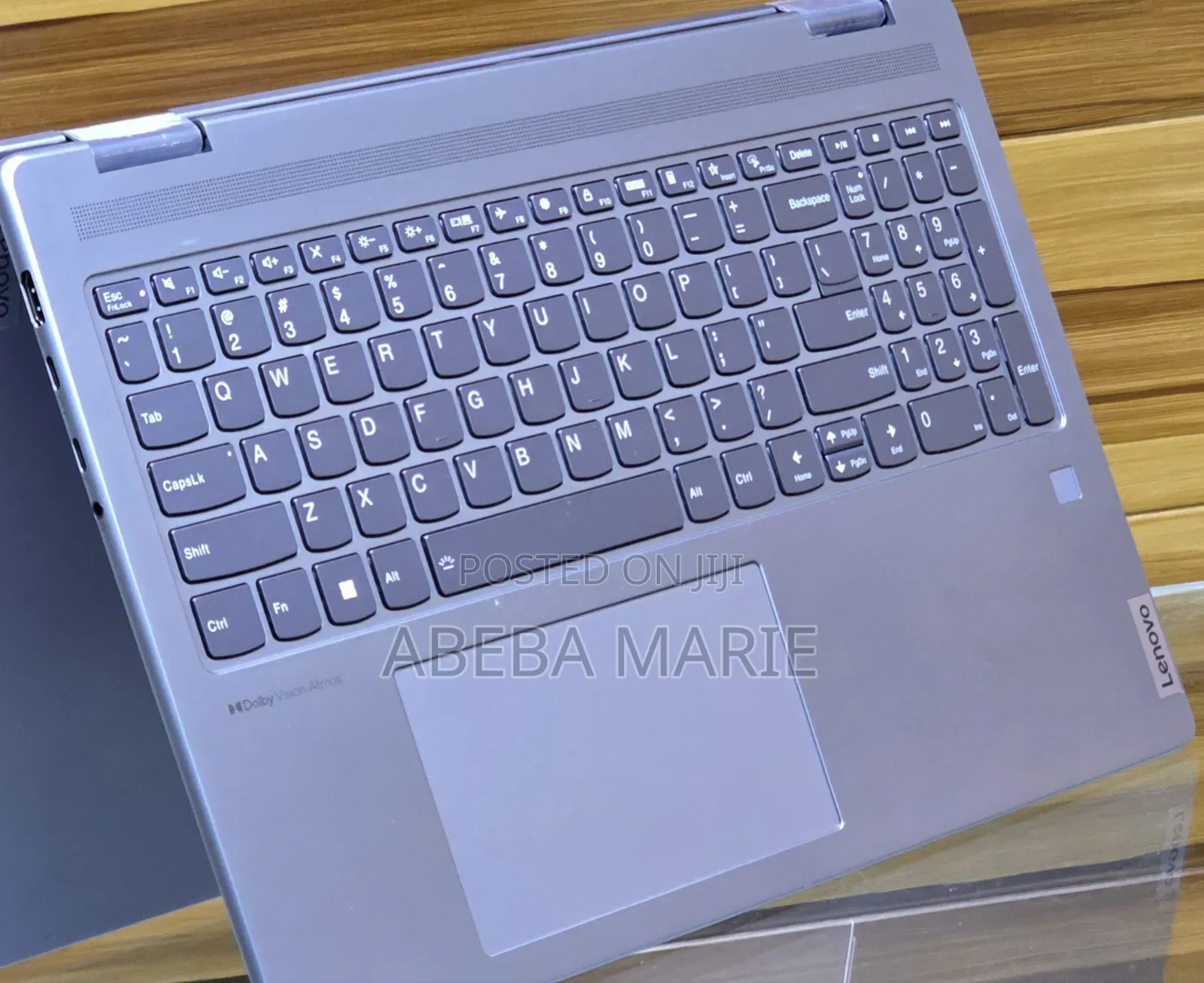 New Laptop Lenovo Yoga 7i 16GB Intel Core I7 SSD 512GB