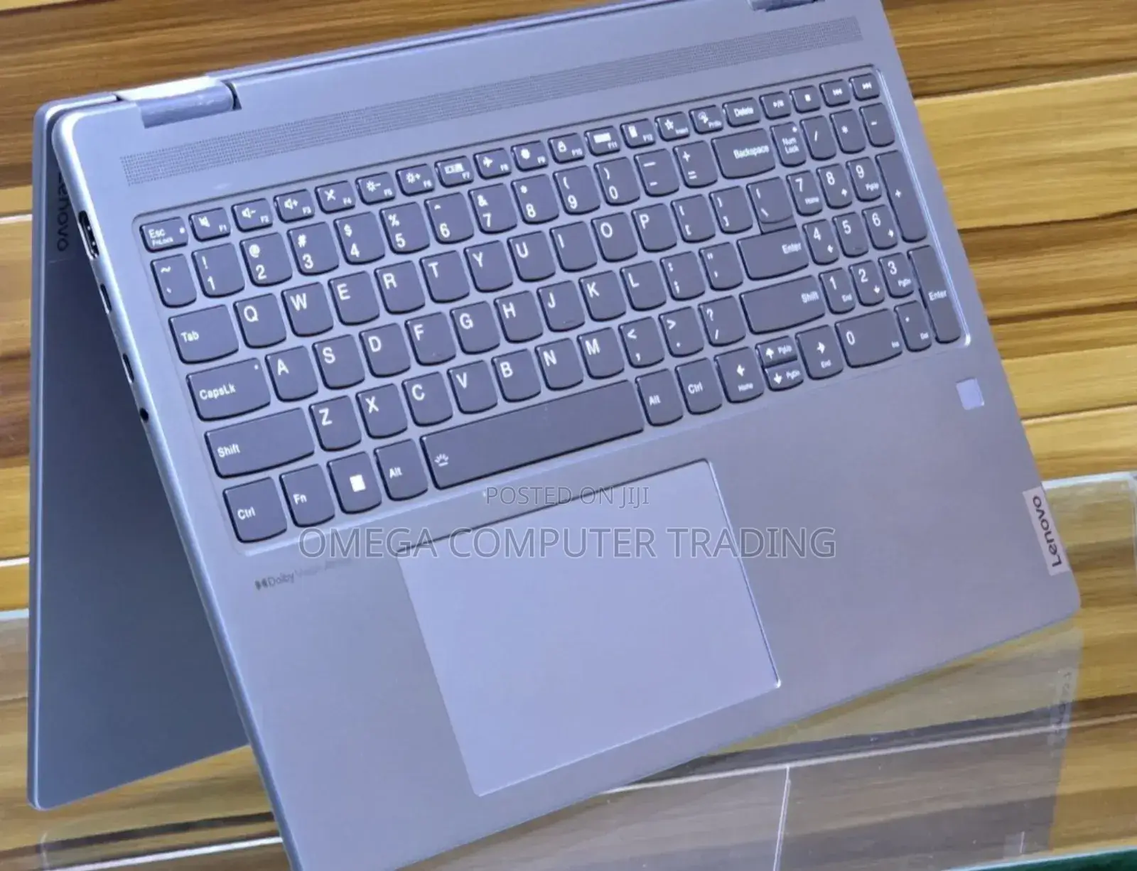 New Laptop Lenovo Yoga 7i 16GB Intel Core i7 SSD 512GB