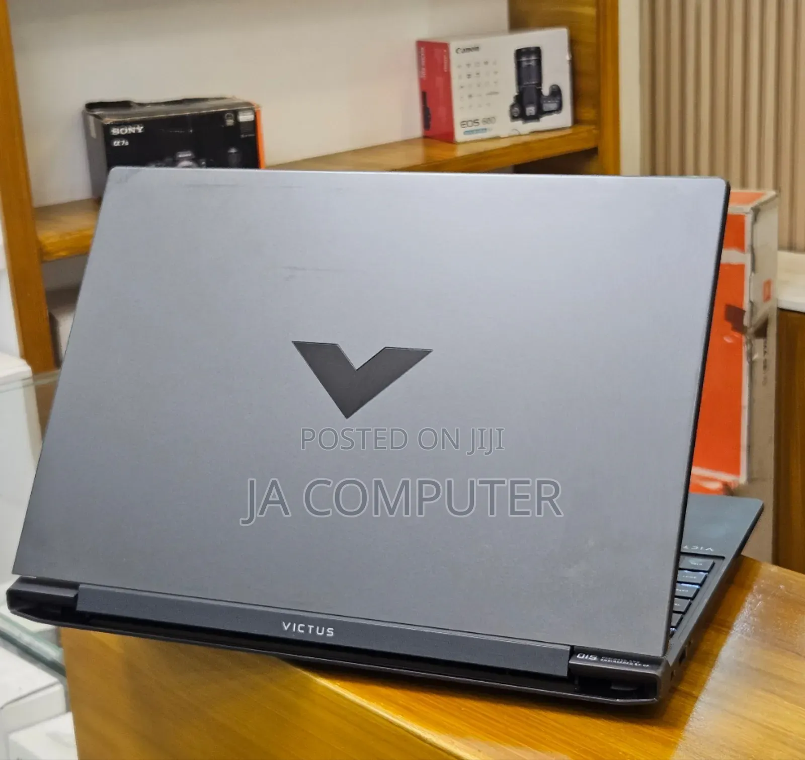 New Laptop HP Victus 16 16GB AMD Ryzen 7 SSD 512GB