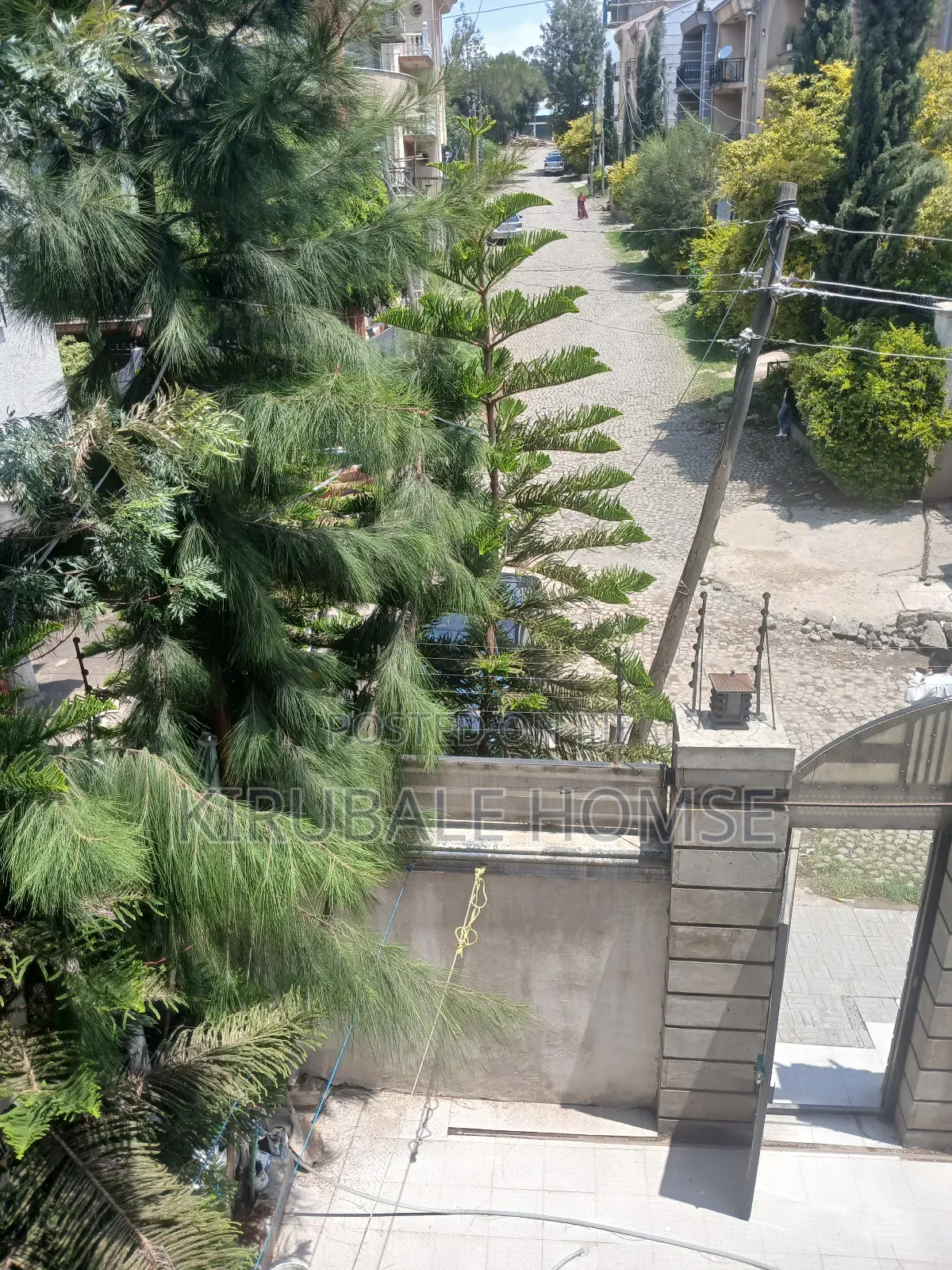 6bdrm Villa in Semite Releestate, Bole for rent