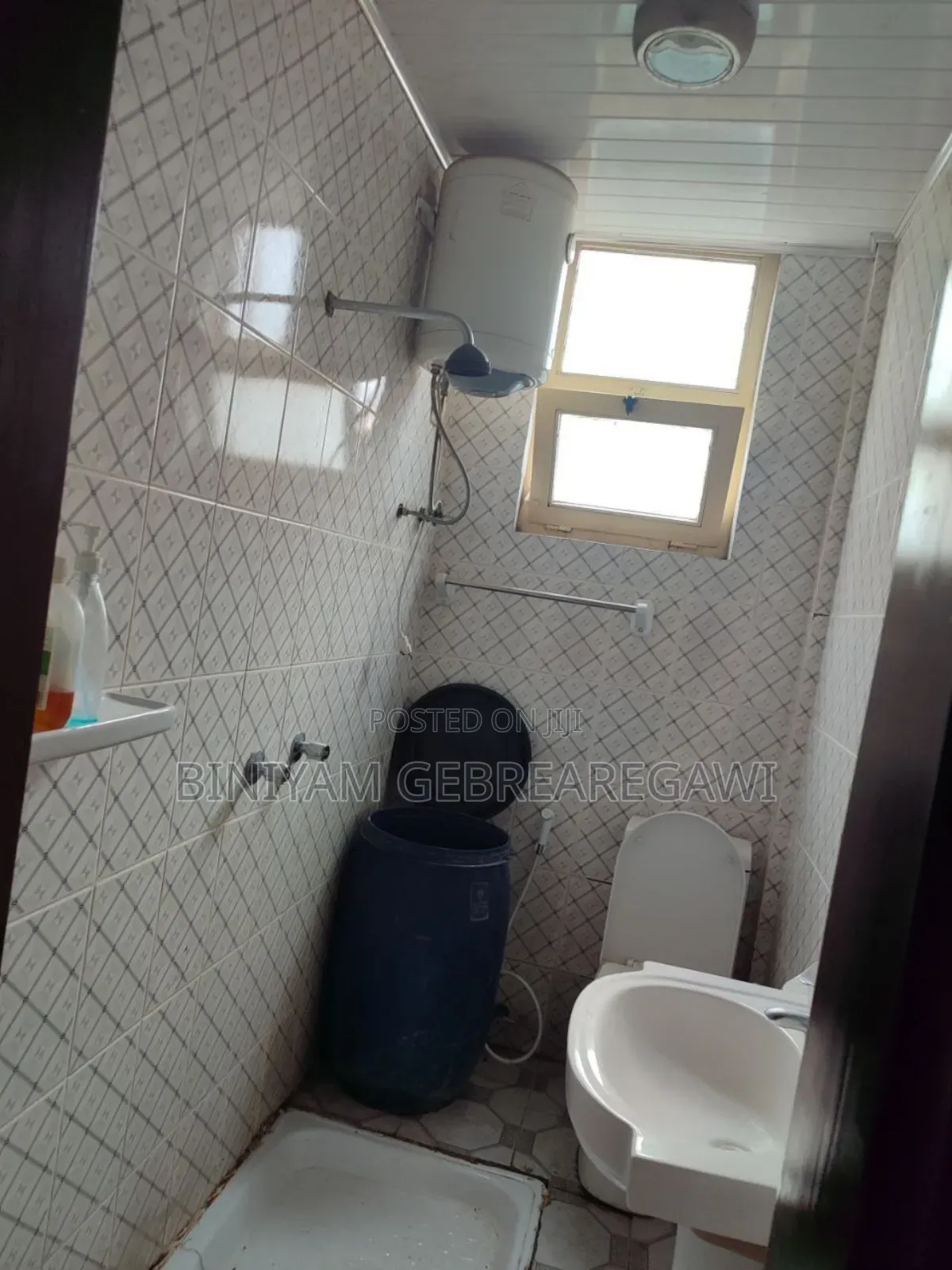 Furnished 3bdrm Apartment in Apartment, Yeka for rent