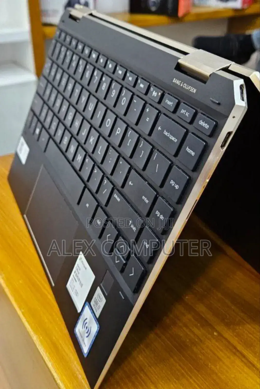 New Laptop HP Spectre 13 16GB Intel Core I7 SSD 1T