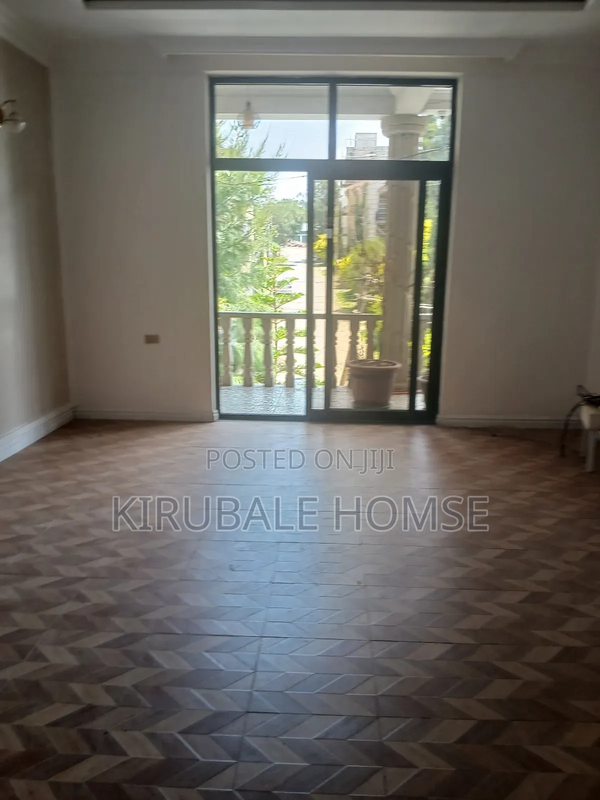 5bdrm Villa in Samite 30 Matere, Bole for rent