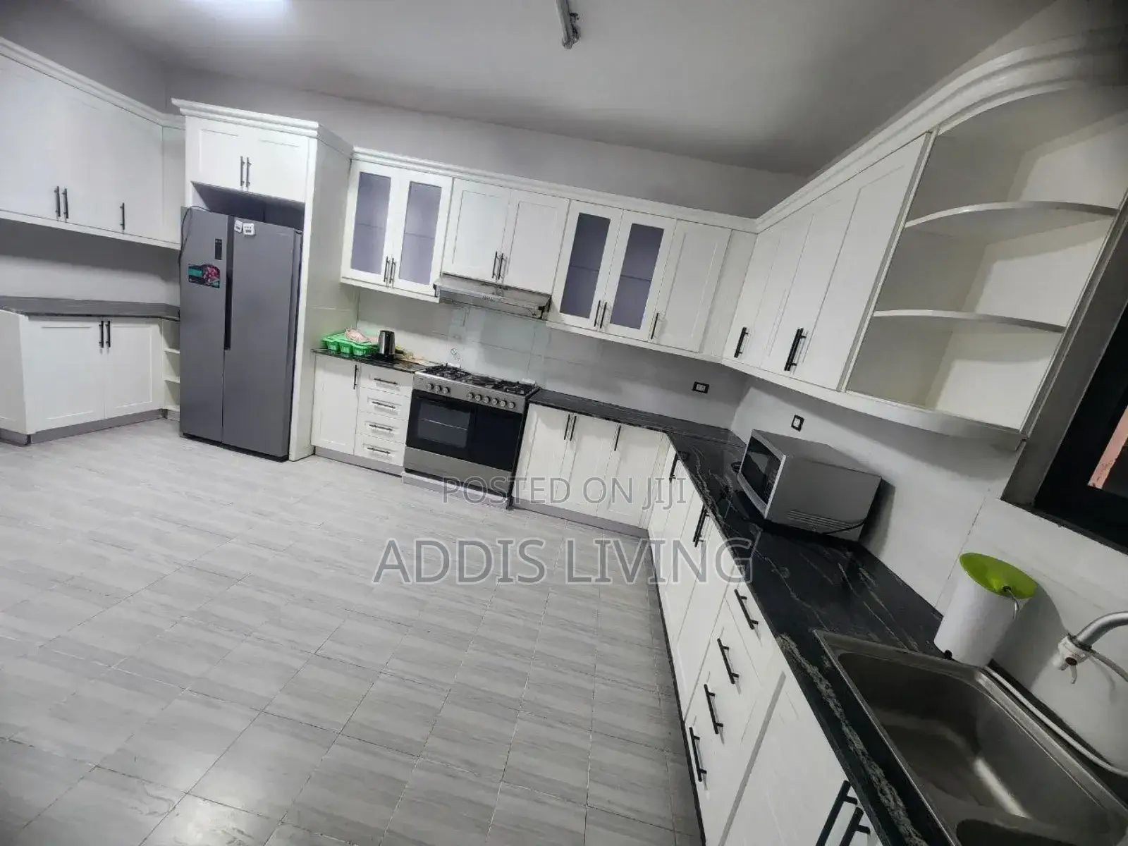 Furnished 3bdrm Apartment in Bole for rent