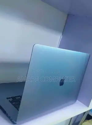 New Laptop Apple MacBook Pro 2019 16GB Intel Core I9 SSD 1T