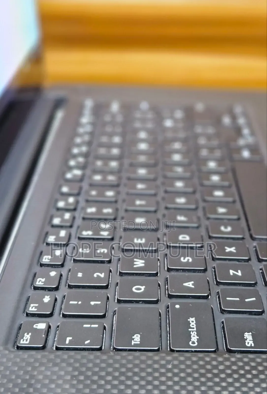 New Laptop Dell XPS 15 16GB Intel Core I7 SSD 512GB