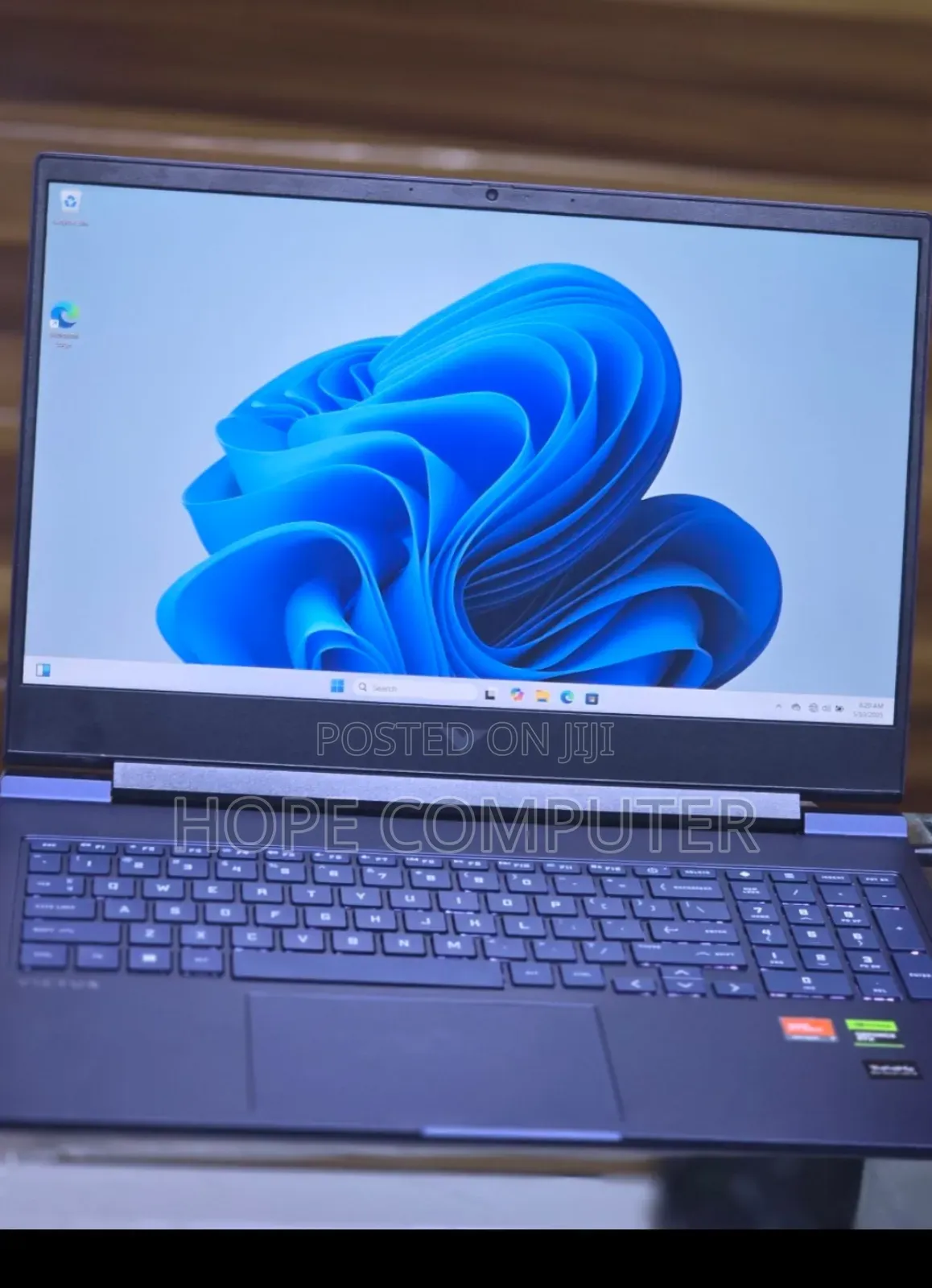 New Laptop HP Victus 15 16GB AMD Ryzen 7 SSD 1T