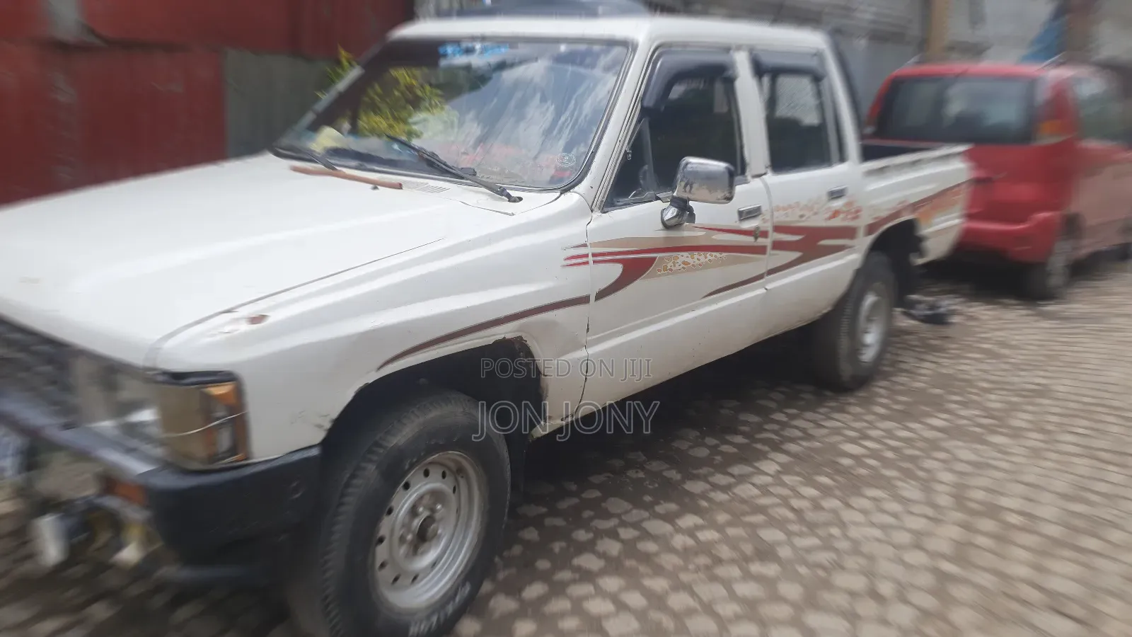 Toyota Hilux 1600 SWB 1984 White