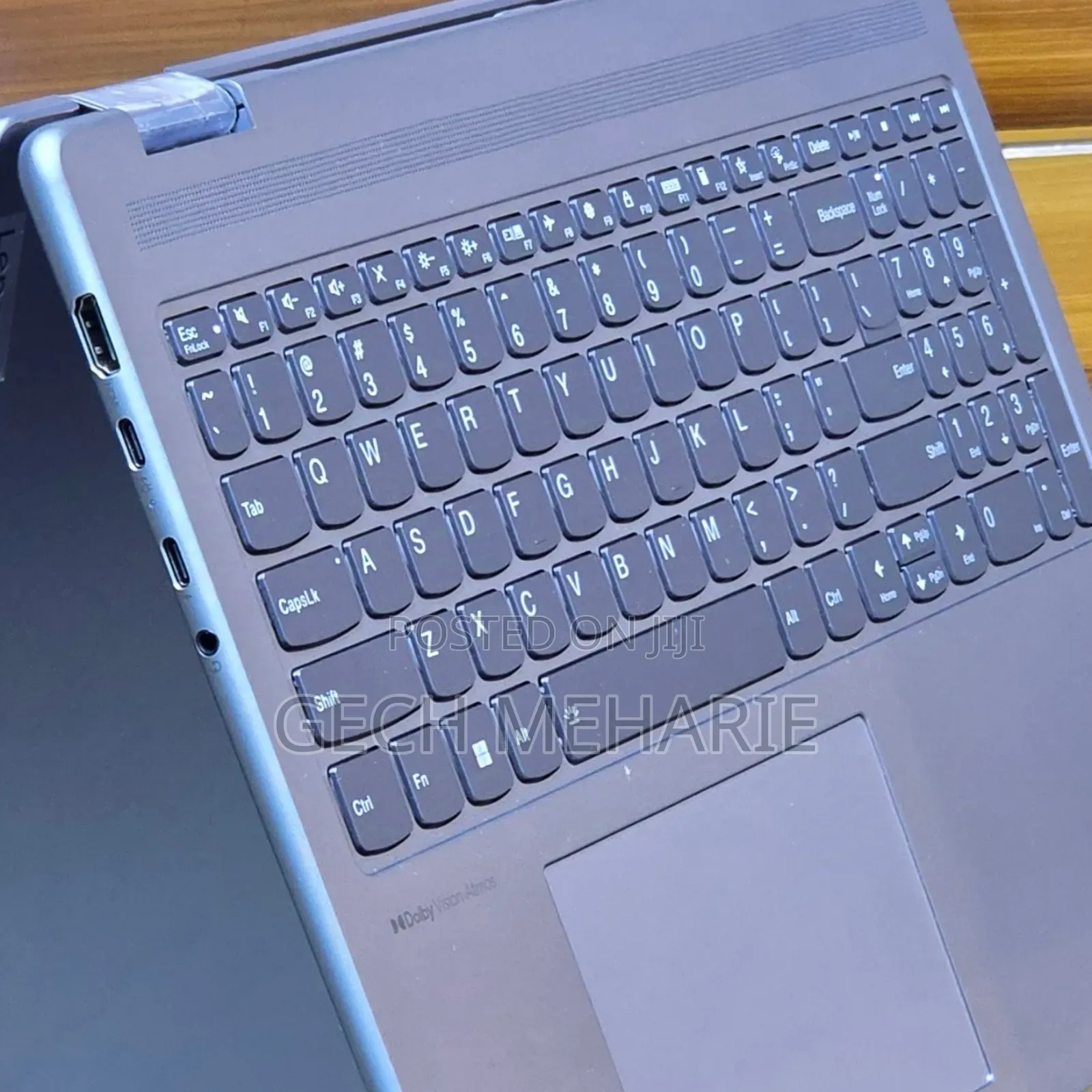 New Laptop Lenovo Yoga 7i 16GB Intel Core I7 SSD 512GB