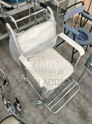 Photo - Commode Wheelchair地區commode Wheelchair祟俄commode Wheelchair