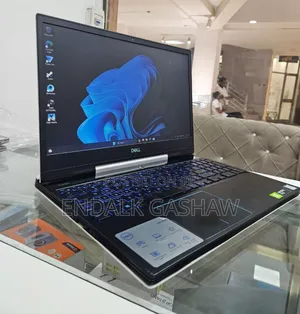 New Laptop Dell XPS 15 8GB Intel Core I5 SSD 128GB