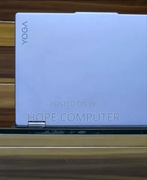 New Laptop Lenovo Yoga 7i 16GB Intel Core I7 SSD 512GB