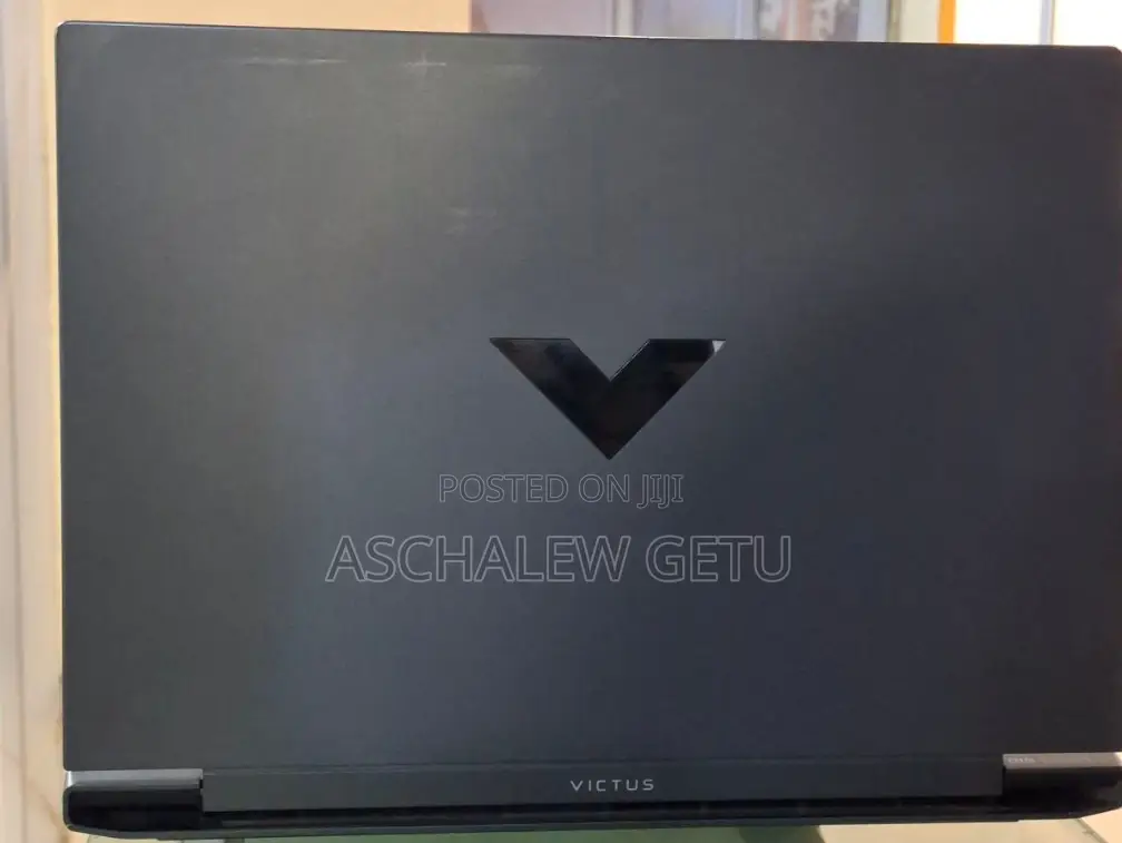 New Laptop HP Victus 15 16GB AMD Ryzen 7 SSD 512GB