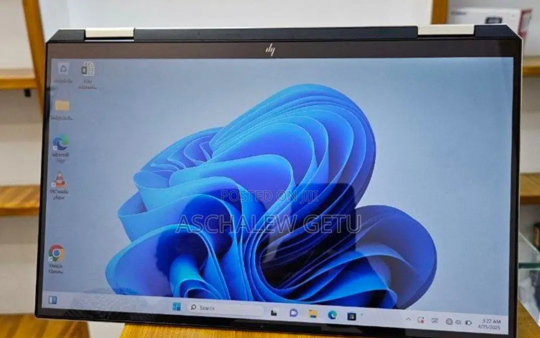 New Laptop HP Spectre 16GB Intel Core I7 SSD 1T