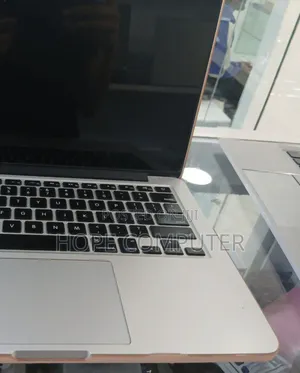 Photo - New Laptop Apple MacBook Pro 2015 16GB Intel Core I5 SSD 512GB